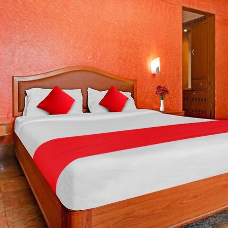Flagship Bella Vagues Hotels Chennai Bagian luar foto